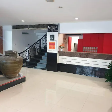 Zen Hotel @18